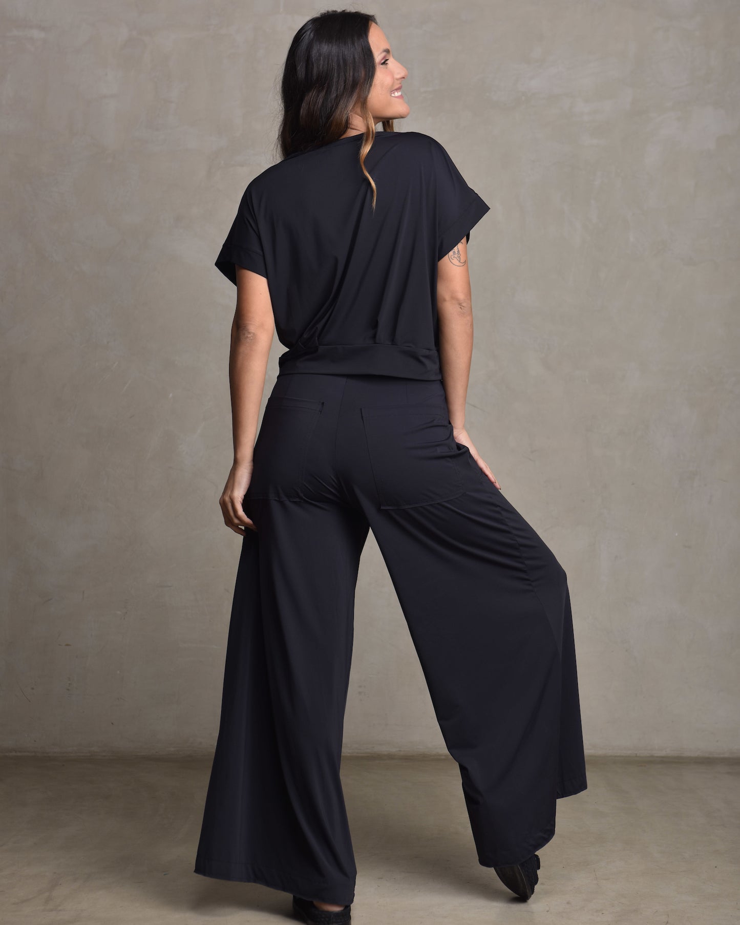 Blusa Ximena Fluity Preto