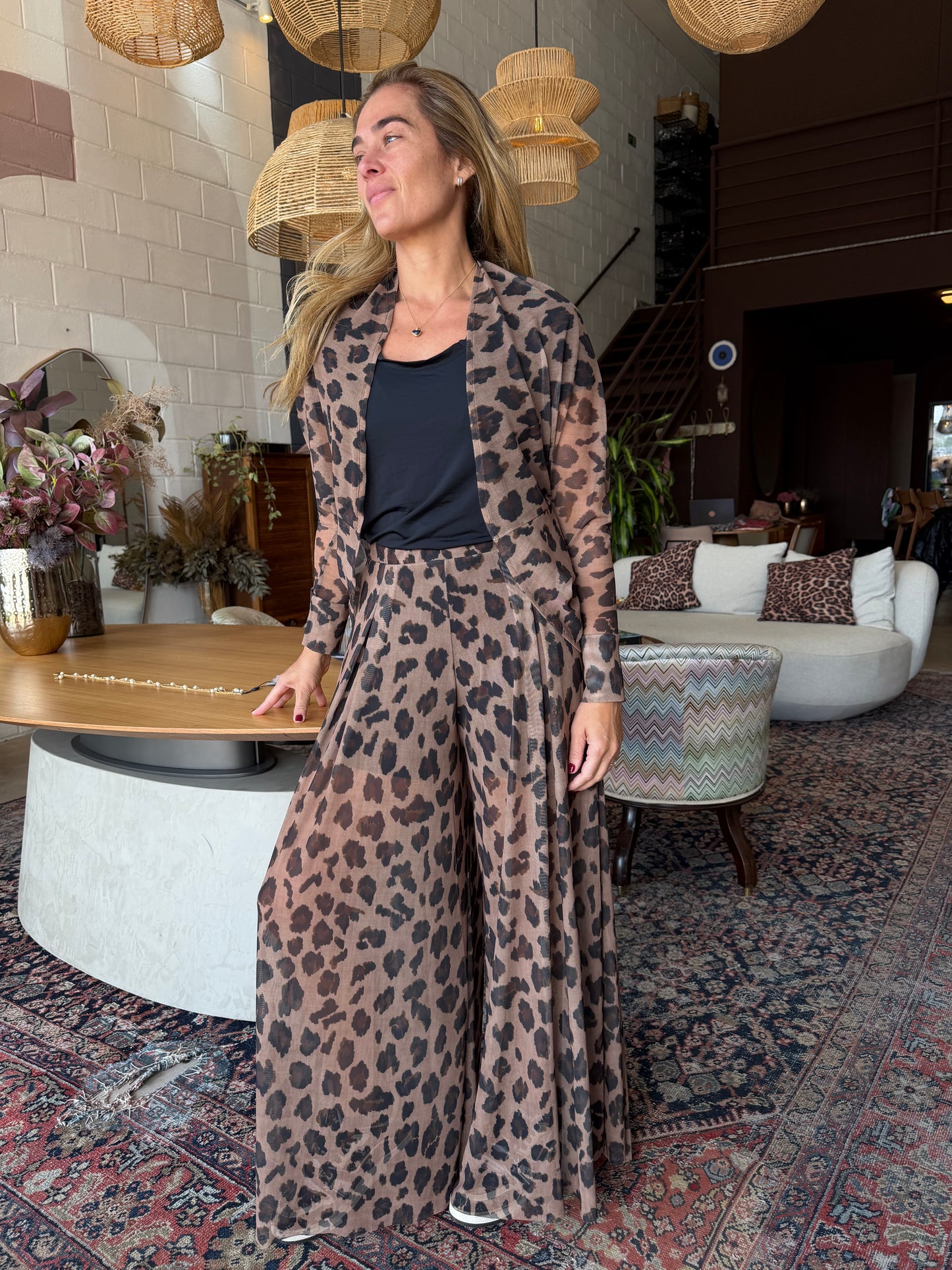 Pantalona Carol Tule Onça