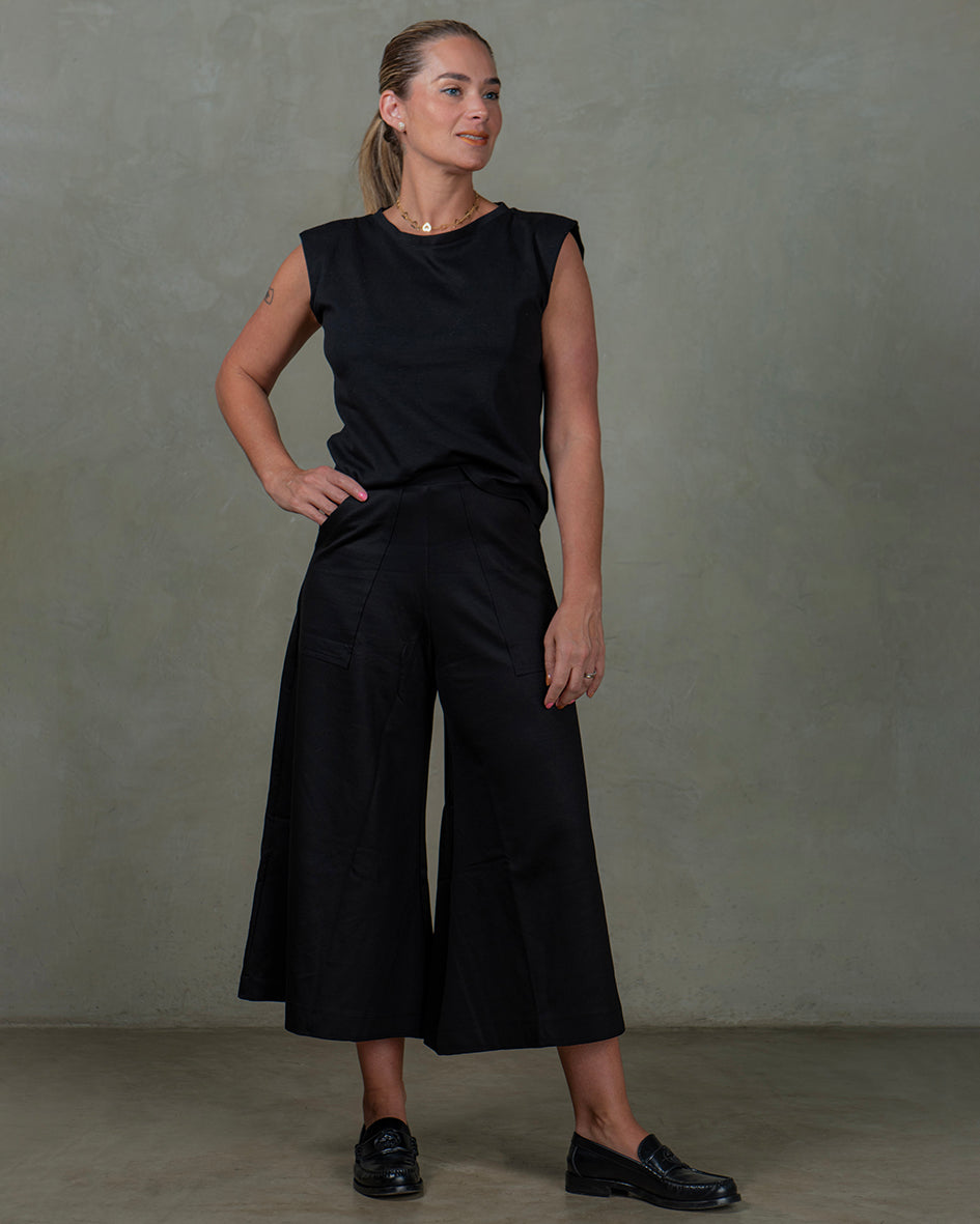 Pantacourt Tencel Preto