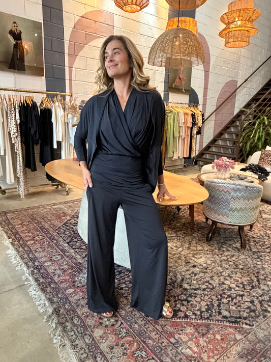 Blusa Ximena Hug Preto